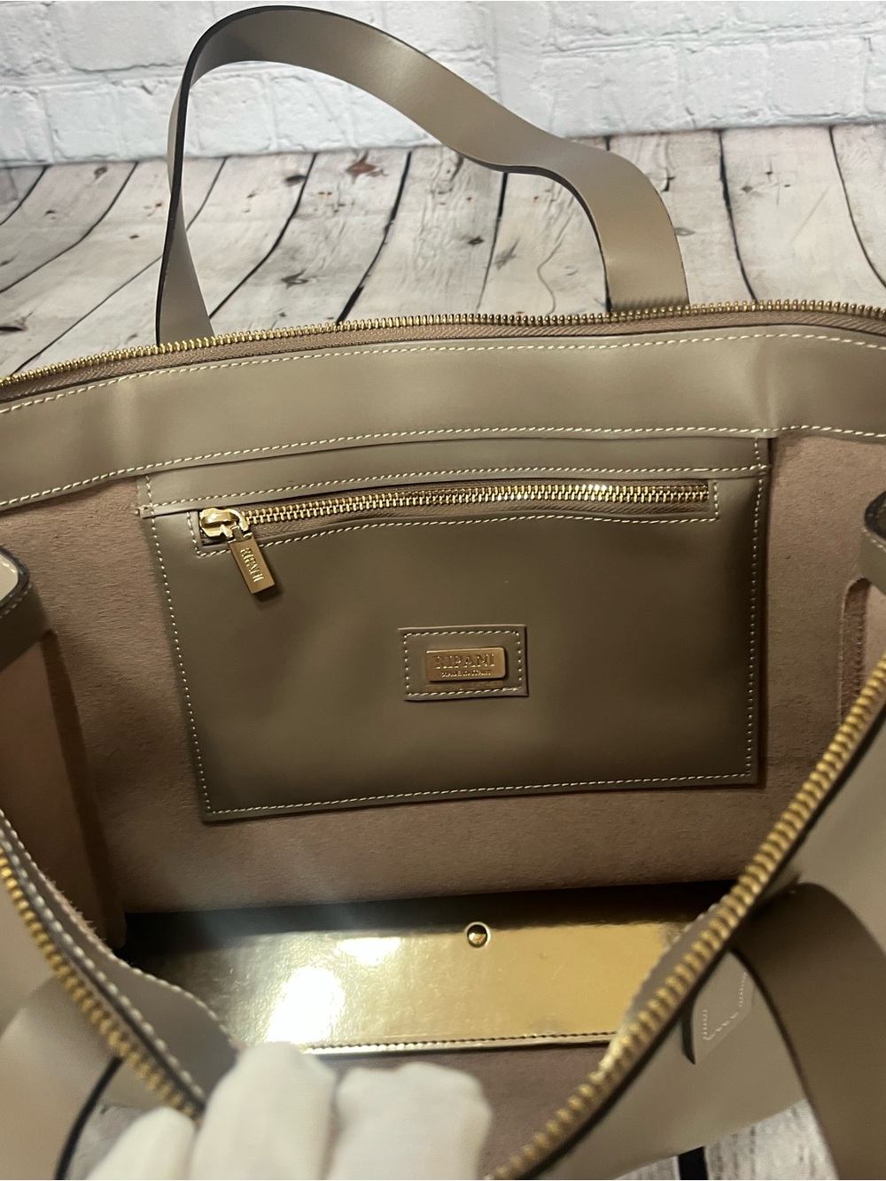 Ripani Italian Leather Work Tote Bag in Taupe / Mushroom - Picture 5 of 7